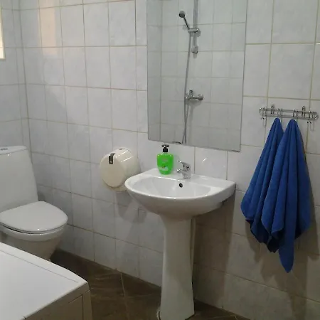 Jaani 2-1 Guest house *