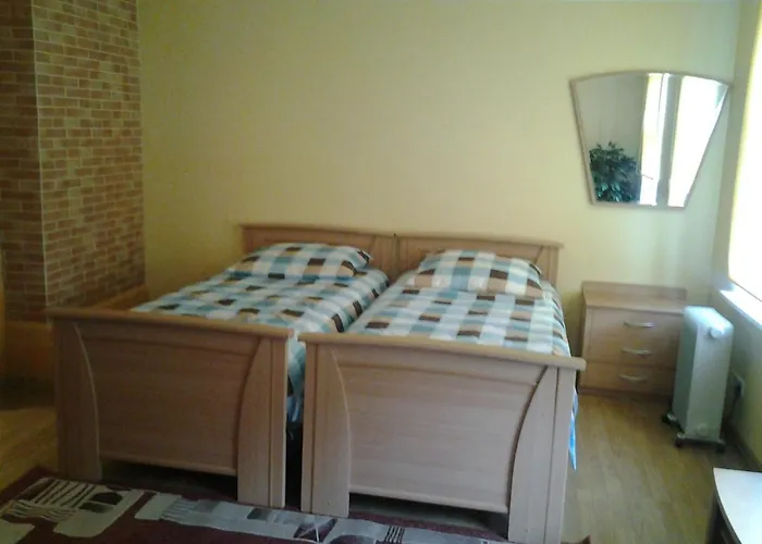 Jaani 2-1 Konukevi 4*